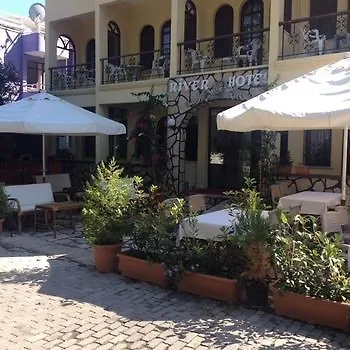 River Otel 3*